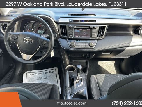Used 2015 Toyota RAV4 XLE AWD/4WD image 24