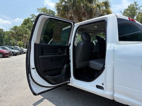 Used 2018 RAM 2500 Tradesman w/ Protection Group AWD/4WD image 24