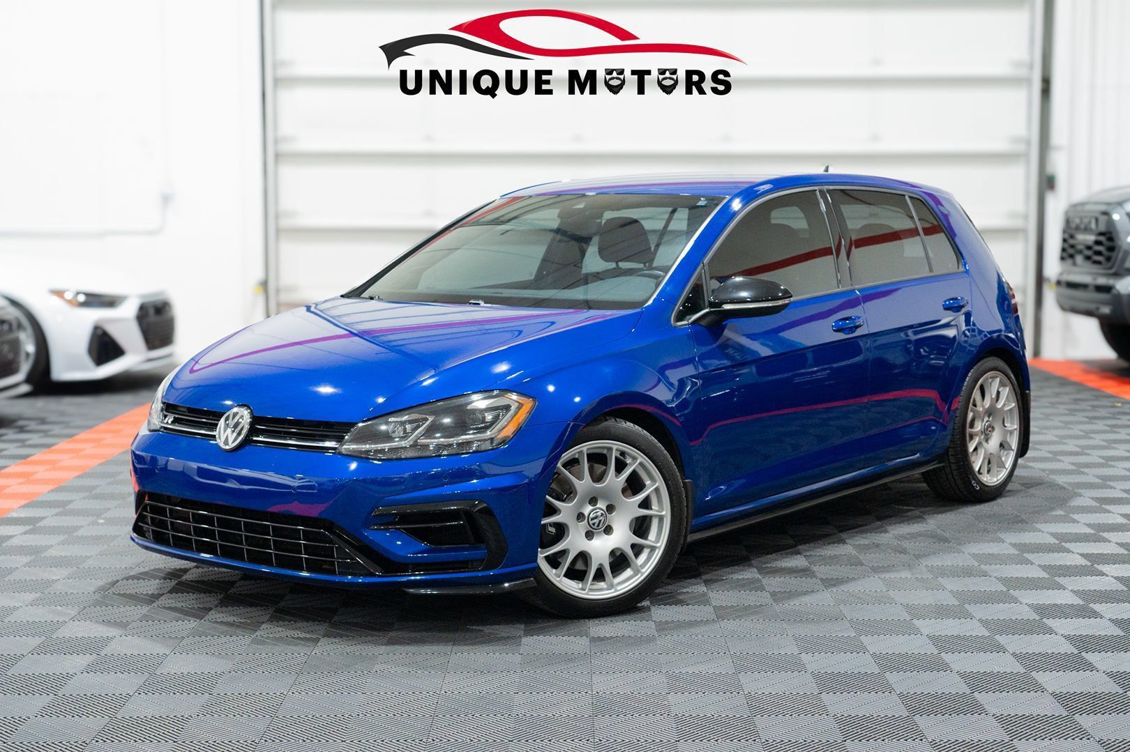 Used 2019 Volkswagen Golf 4-Door AWD/4WD image 1