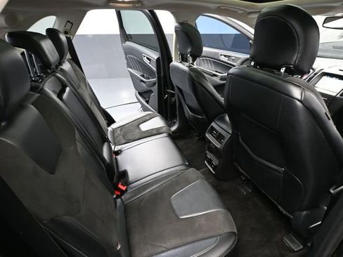 Used 2017 Ford Edge Sport w/ Equipment Group 401A AWD/4WD image 42