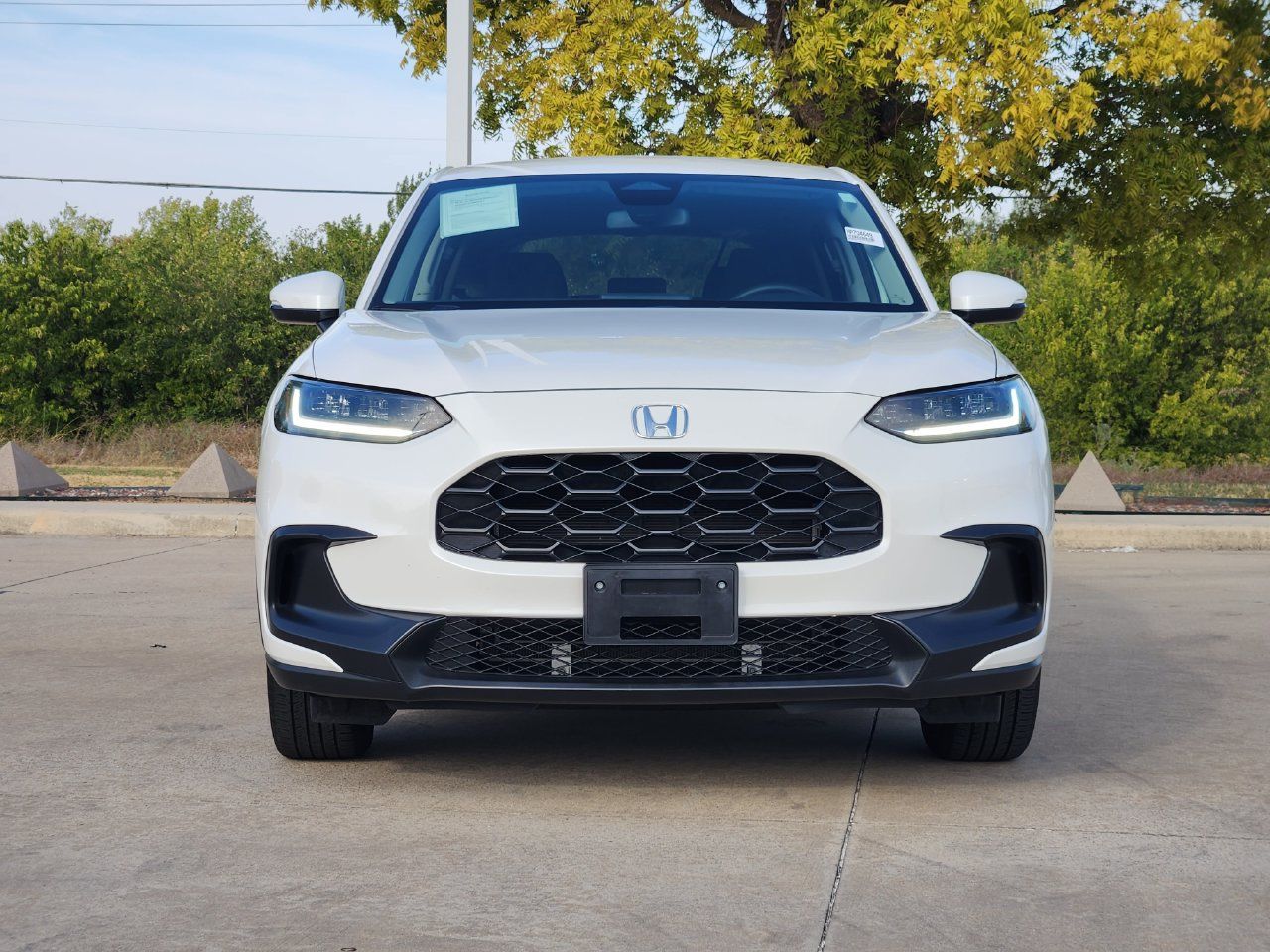 Used 2026 Honda HR-V LX image 2