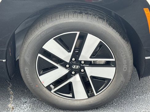 New 2026 Hyundai Ioniq 9 SEL w/ Tow & Go Package image 12