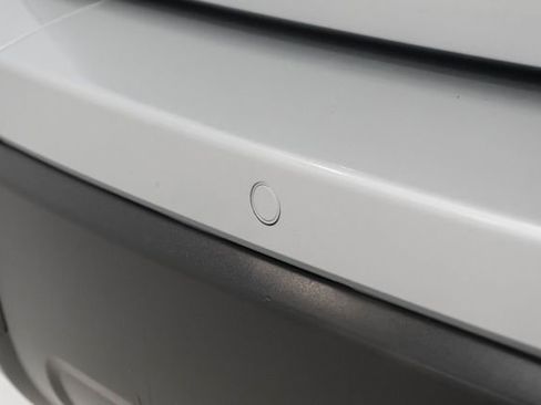 Used 2024 Nissan Rogue SV image 12