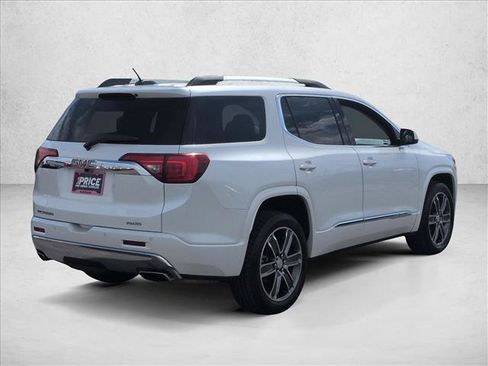 Certified 2019 GMC Acadia Denali w/ Technology Package AWD/4WD image 8
