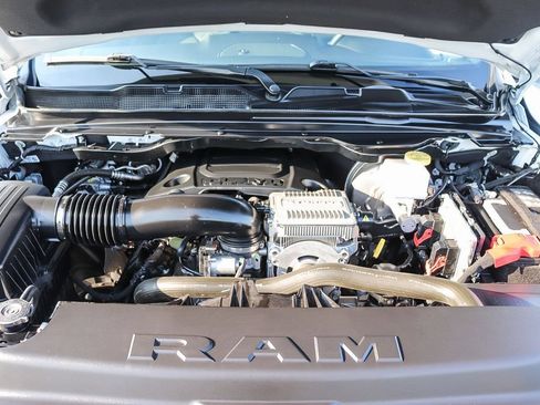 Used 2022 RAM 1500 Big Horn AWD/4WD image 31