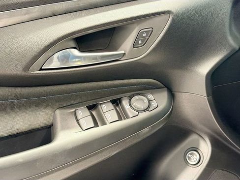 New 2026 Buick Envista Sport Touring w/ Convenience I Package FWD image 16