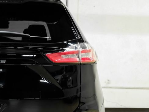 Used 2024 Ford Edge ST-Line AWD/4WD image 44