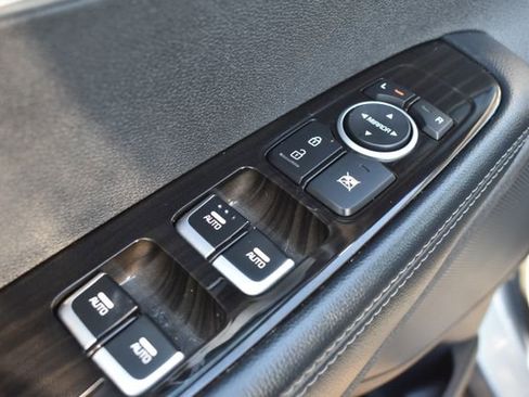 Used 2019 Kia Sorento EX FWD image 20