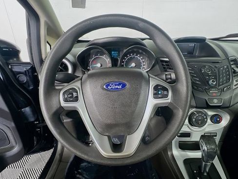Used 2018 Ford Fiesta SE image 15