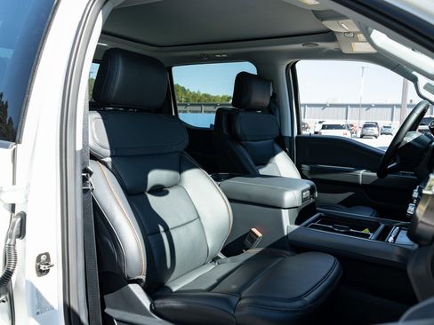 New 2026 Ford F350 Lariat w/ Lariat Ultimate Package image 23