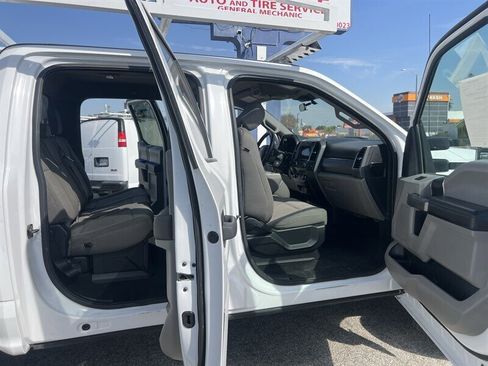 Used 2020 Ford F550 4x4 Crew Cab Super Duty image 11