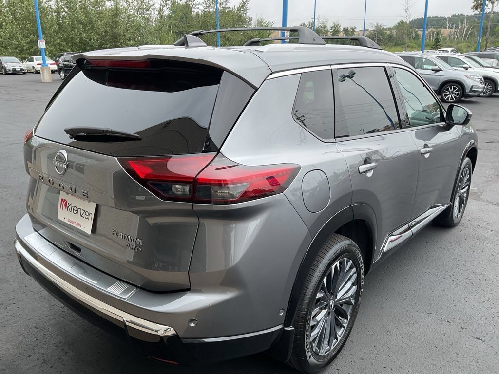 Used 2025 Nissan Rogue Platinum AWD/4WD image 5