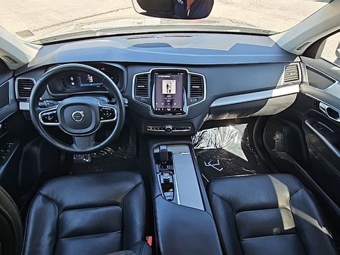 Used 2023 Volvo XC90 B5 Core image 25