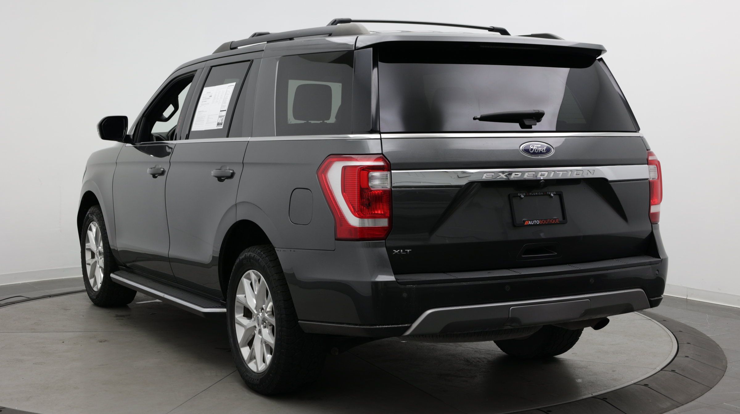 Used 2021 Ford Expedition XLT RWD image 6