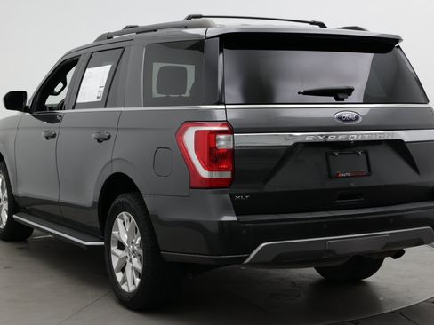 Used 2021 Ford Expedition XLT RWD image 6