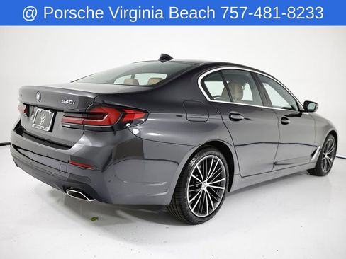 Used 2023 BMW 540i xDrive w/ Premium Package AWD/4WD image 5