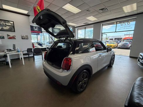 Used 2023 MINI Cooper SE FWD image 39