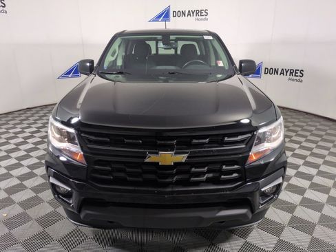 Used 2022 Chevrolet Colorado LT w/ LT Convenience Package AWD/4WD image 8