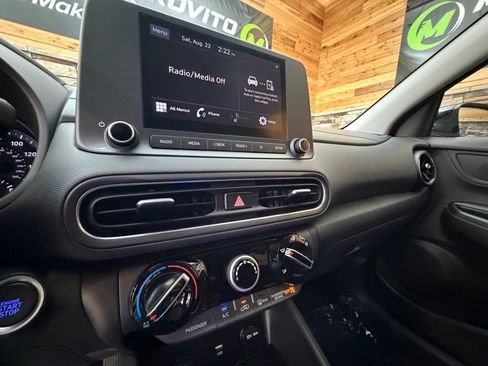 Used 2023 Hyundai Kona SEL AWD/4WD image 36