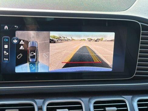 Used 2025 Mercedes-Benz GLE 350 4MATIC image 25