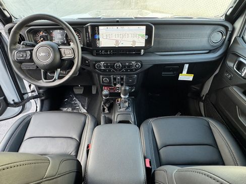 New 2024 Jeep Wrangler Unlimited Rubicon 392 image 30