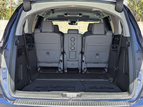 Used 2023 Honda Odyssey Elite image 23
