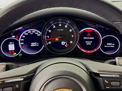 Certified 2023 Porsche Panamera Platinum Edition image 17