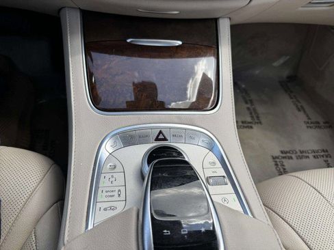 Used 2015 Mercedes-Benz S 550 Sedan image 31