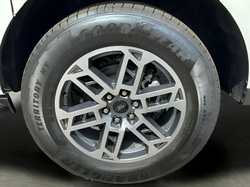 New 2025 Ford Expedition Max Active image 23