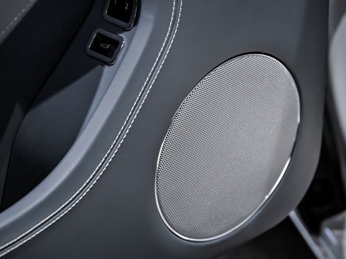 Used 2024 Bentley Continental GT image 24