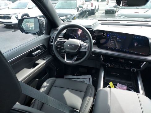 New 2026 Chevrolet Tahoe Z71 w/ Z71 Off-Road Package AWD/4WD image 15