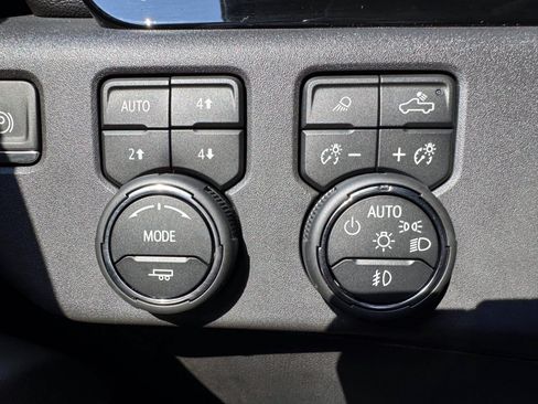 Used 2023 Chevrolet Silverado 1500 ZR2 w/ LPO, Dark Essentials Package AWD/4WD image 17