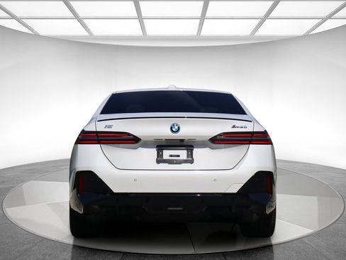 Used 2024 BMW i5 M60 w/ Premium Package AWD/4WD image 7