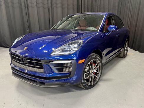 New 2026 Porsche Macan S image 2