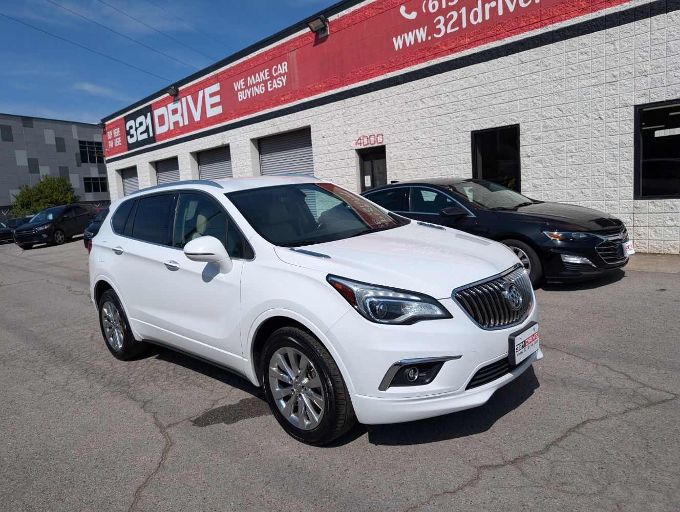 Used 2018 Buick Envision Essence AWD/4WD image 1