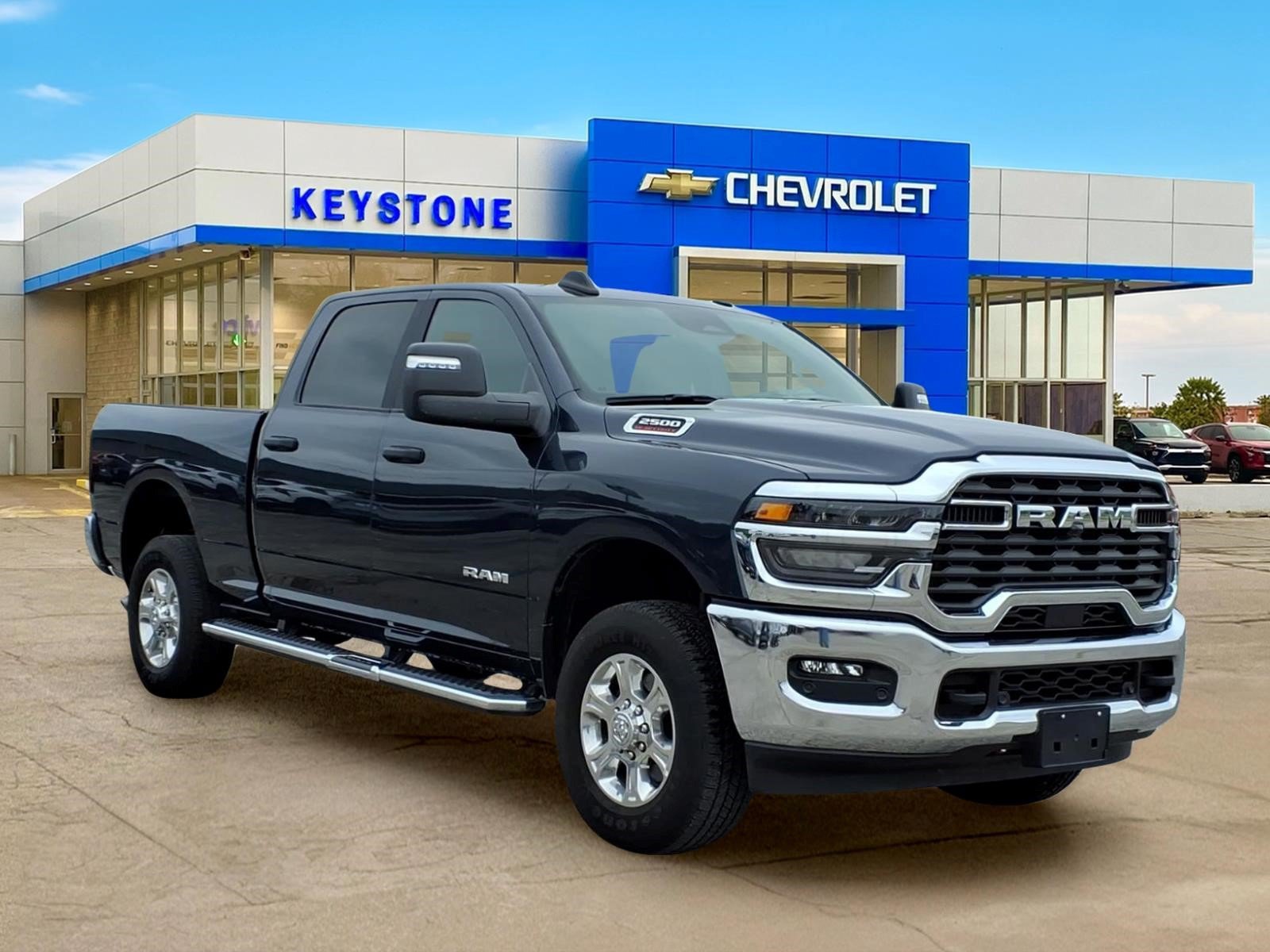 Used 2025 RAM 2500 Big Horn AWD/4WD image 1