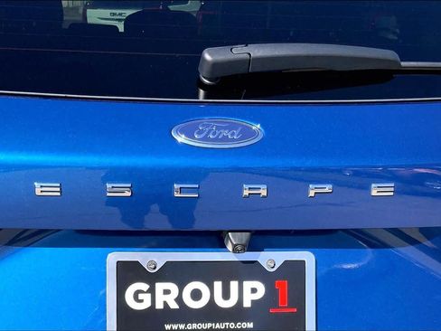 Used 2023 Ford Escape ST-Line w/ Tech Pack #1 image 10