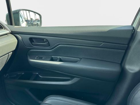 Used 2025 Honda Odyssey EX-L image 23