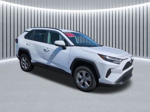 Used 2024 Toyota RAV4 XLE FWD image 2