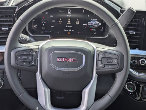 New 2026 GMC Sierra 1500 SLE AWD/4WD image 19