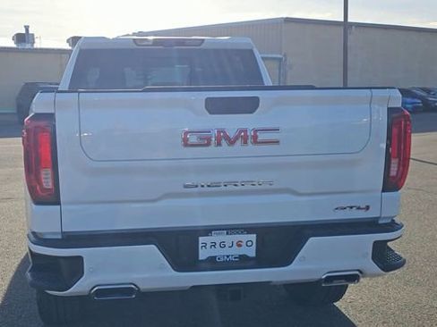 New 2026 GMC Sierra 1500 AT4 w/ AT4 Premium Package image 7
