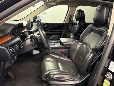Used 2020 Lincoln Aviator Reserve w/ Equipment Group 202A AWD/4WD image 28