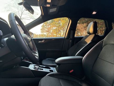 Used 2024 Ford Escape ST-Line w/ Tech Pack #1 image 21