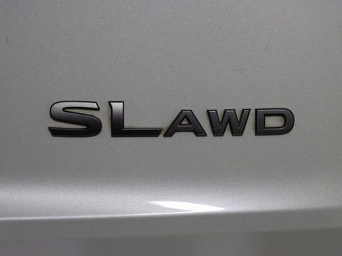 Used 2024 Nissan Rogue SL w/ SL Premium Package image 43