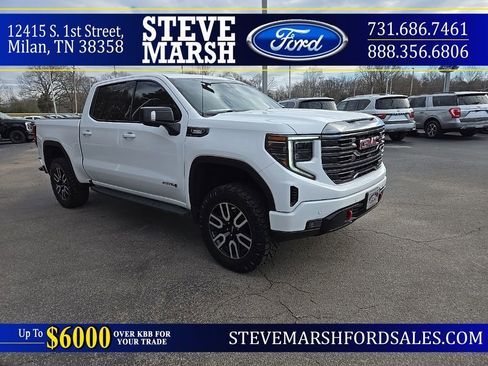 Used 2023 GMC Sierra 1500 AT4 w/ AT4 Preferred Package image 1