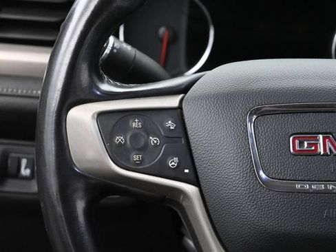 Used 2021 GMC Acadia Denali w/ Denali Technology Package AWD/4WD image 28