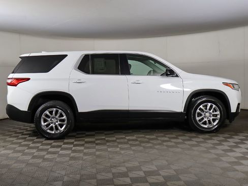 Used 2020 Chevrolet Traverse LS FWD image 15