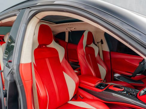 Used 2023 Aston Martin DBX 707 image 14