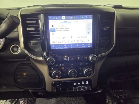 Used 2024 RAM 2500 Laramie w/ Safety Group AWD/4WD image 13