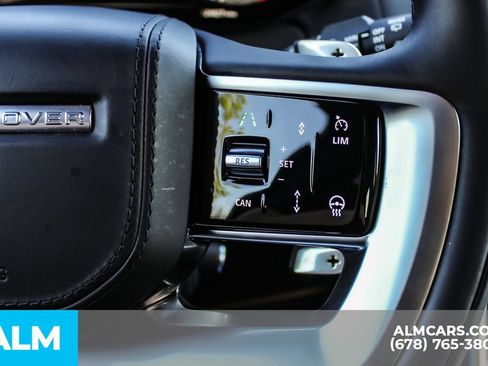 Used 2025 Land Rover Range Rover SE AWD/4WD image 26